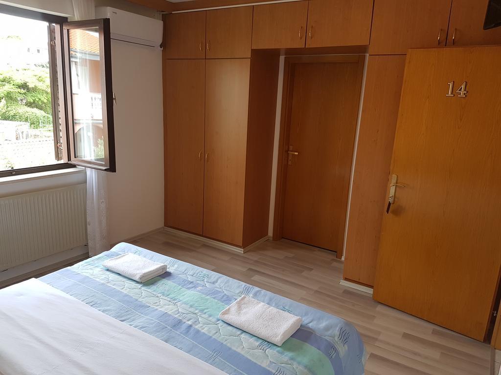 Rooms Hunter Малинска Экстерьер фото